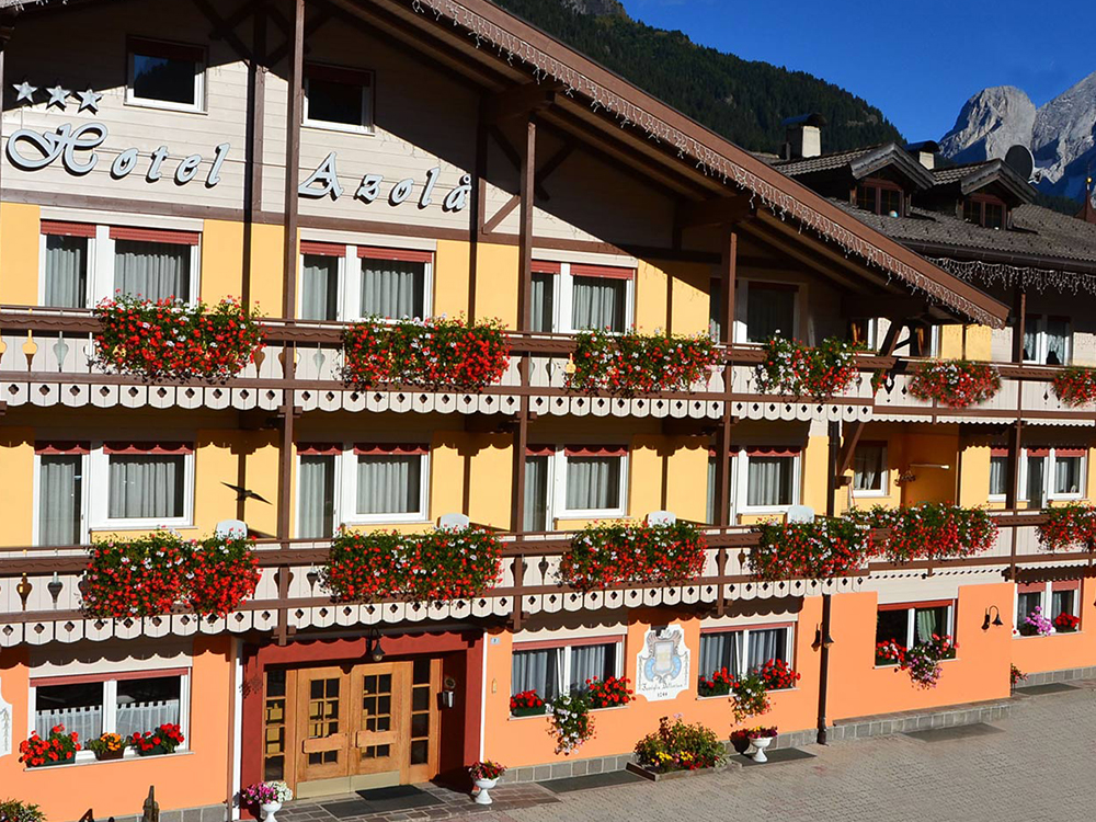 Hotel Azola Canazei