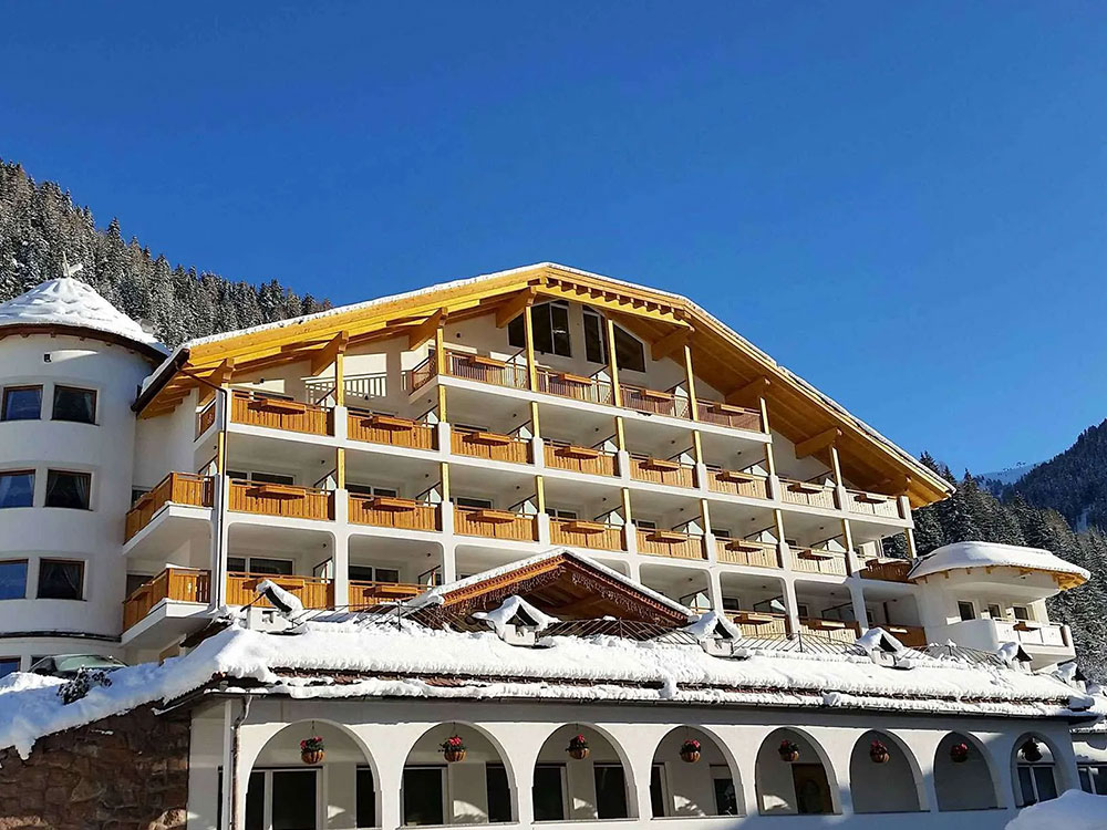 Hotel Cesa Tyrol Canazei
