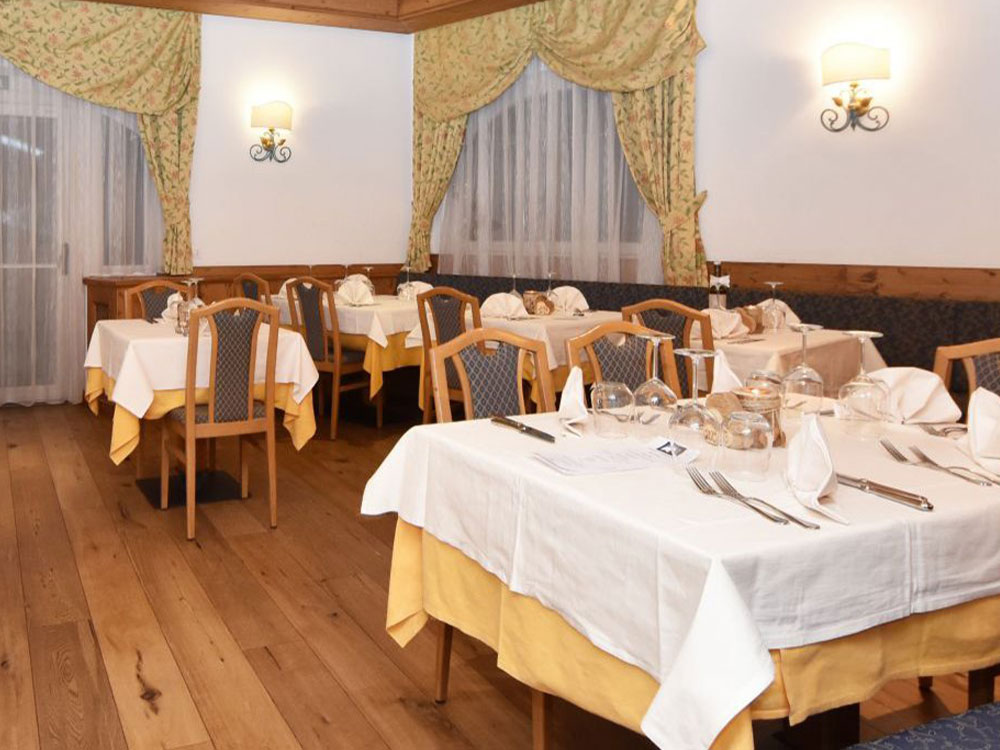 Hotel Fanes Moena