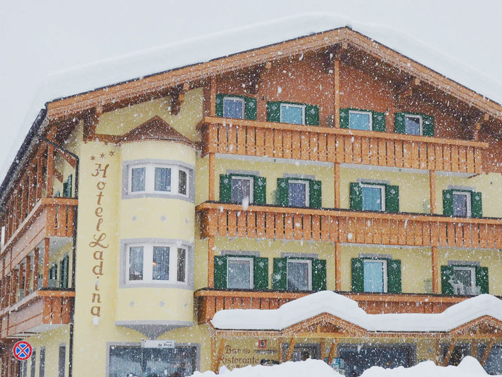 Hotel Ladina Campitello di Fassa