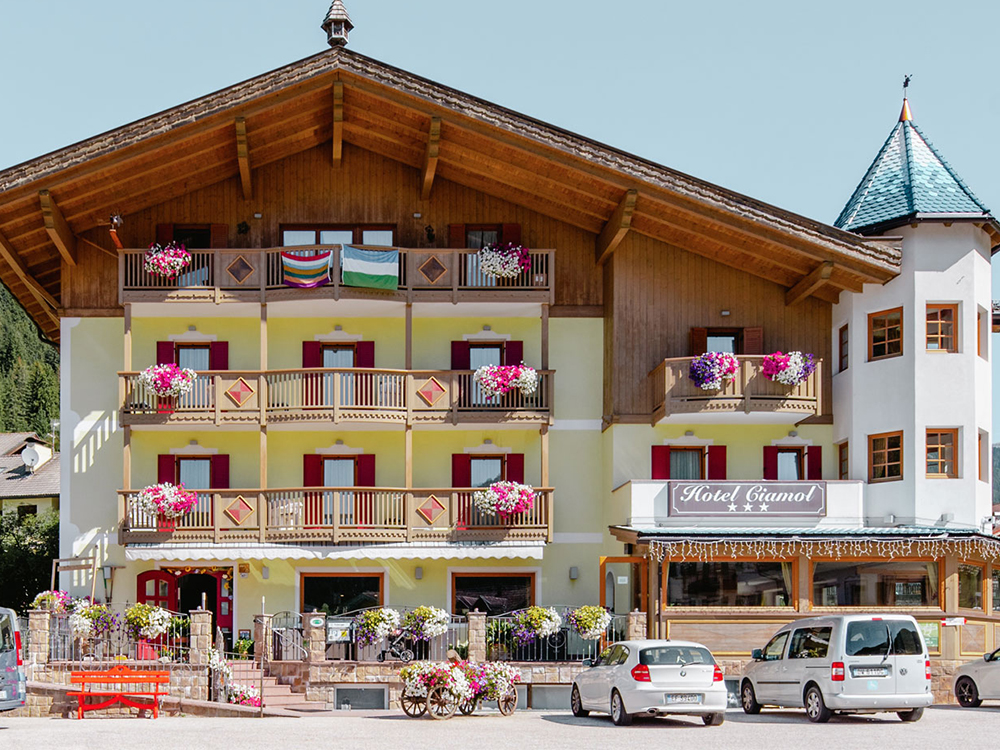 Hotel Ciamol Mazzin